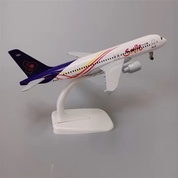 19cm Metalų Lydinio, Tailandas Oro Šypsena Tailando Airbus 320 A320 Aviakompanijų Lėktuvo Modelis Diecast lėktuvo Modelis w Ratų Orlaivio, Stovėti